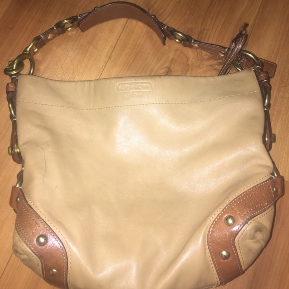 Coach shoulder bag - Picture 2 of 5